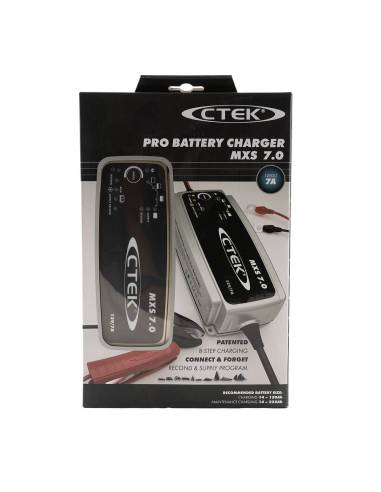 Chargeur de batterie MXS 7.0 CTEK 12 V 7 A dans son emballage