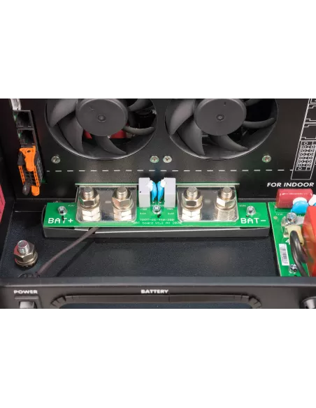 Régulateur de charge solaire SmartSolar MPPT RS 450/200-MC4 VICTRON