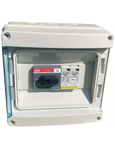 Coffret DC 600VDC 3kW avec parafoudre (ouvert)