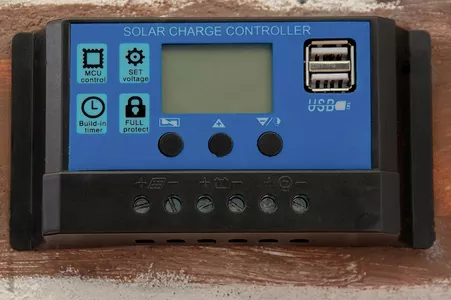 Choisir un r&eacute;gulateur de charge solaire﻿