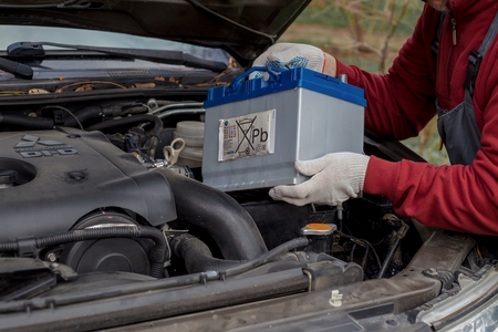 Installer les batteries﻿