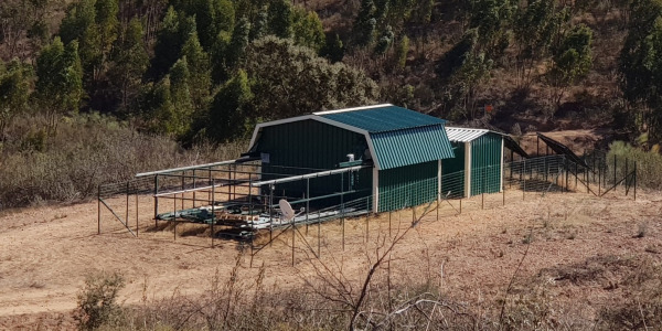 Installation solaire dans un observatoire astronomique au Portugal